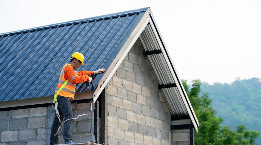 Professional residential roofers in Phippsburg, CO